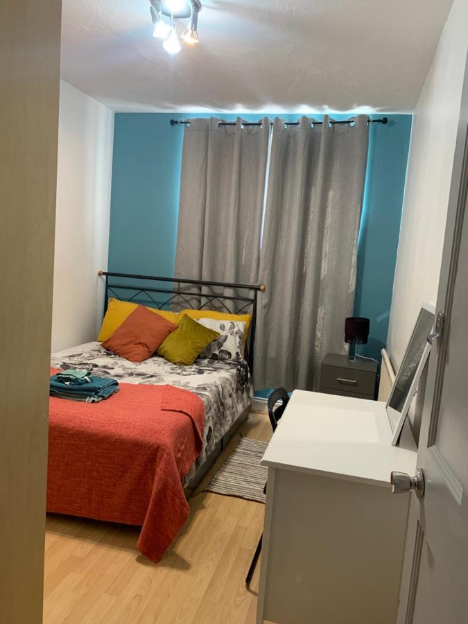 Stunning 3 Bedroom Flat In Stockwell London Exterior photo