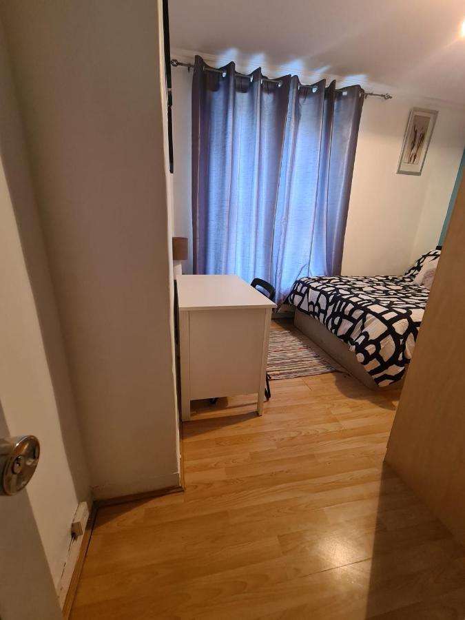 Stunning 3 Bedroom Flat In Stockwell London Exterior photo