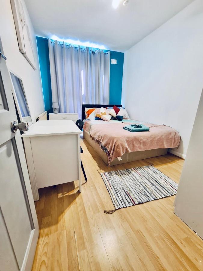 Stunning 3 Bedroom Flat In Stockwell London Exterior photo